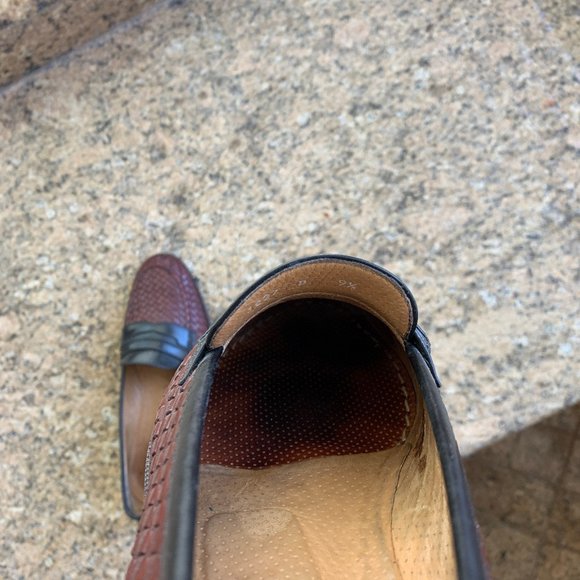 Vintage Bally Brown Leather Basket Weave Loafers main image 4